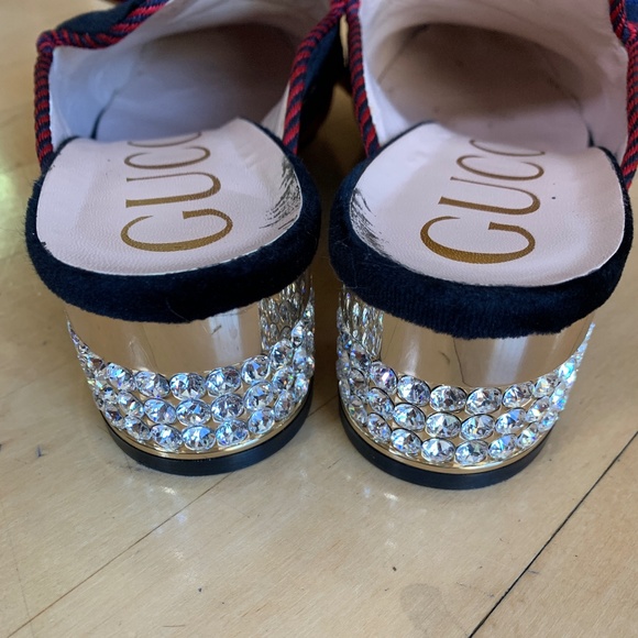 GUCCI Black velvet, web bow, bee/star mule, 40/10. PG - Picture 5 of 9